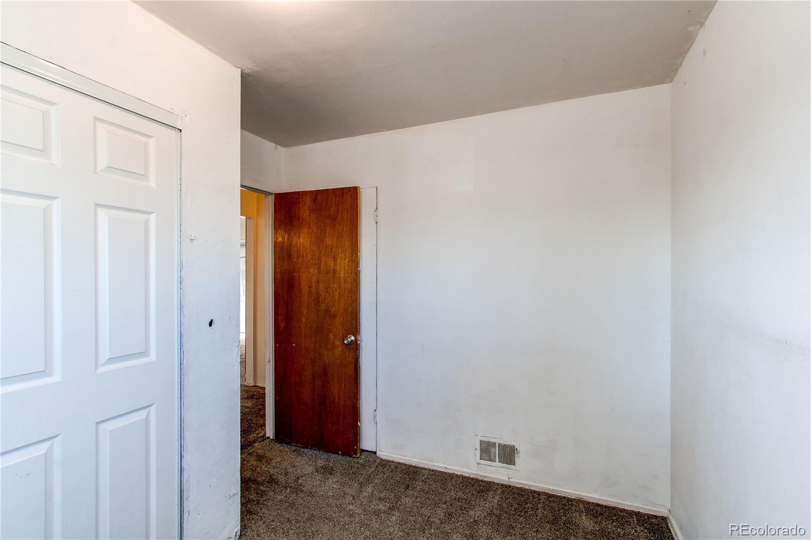 MLS Image #10 for 6930  birch street,commerce city, Colorado