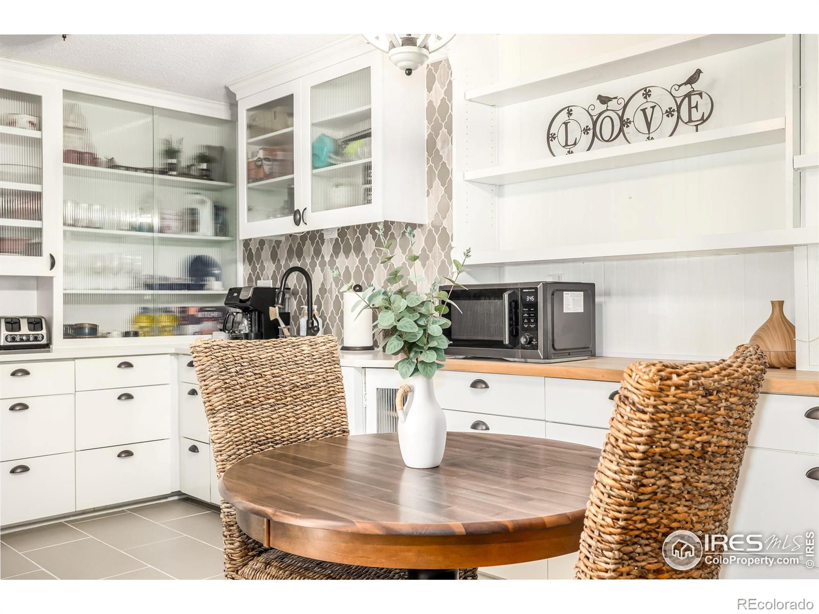 MLS Image #15 for 7020 e girard avenue,denver, Colorado