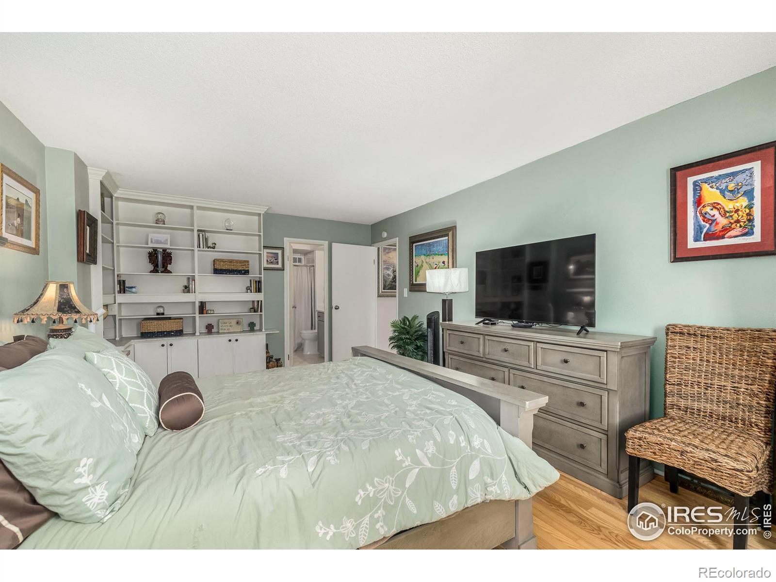 MLS Image #16 for 7020 e girard avenue,denver, Colorado