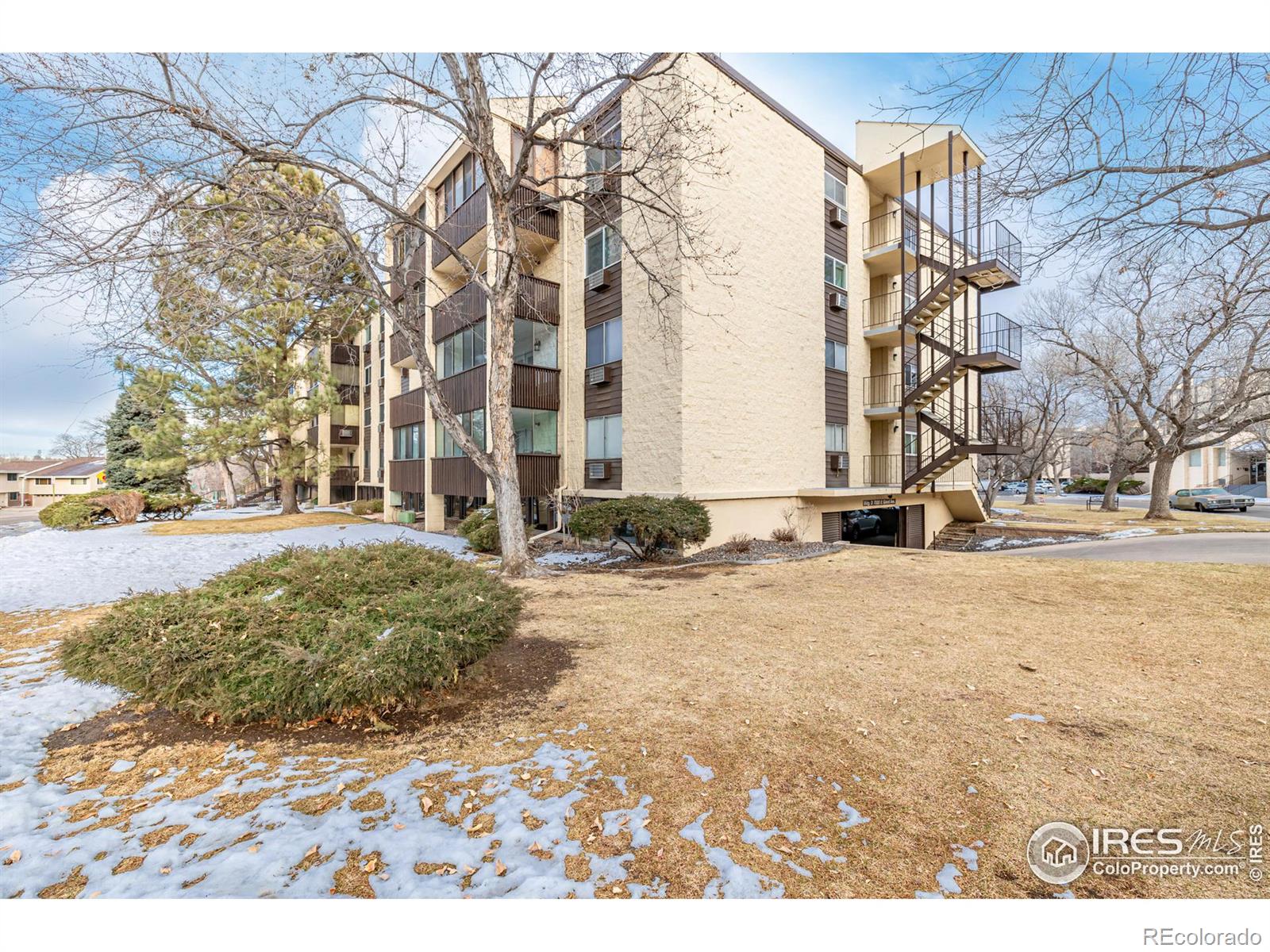 MLS Image #3 for 7020 e girard avenue,denver, Colorado