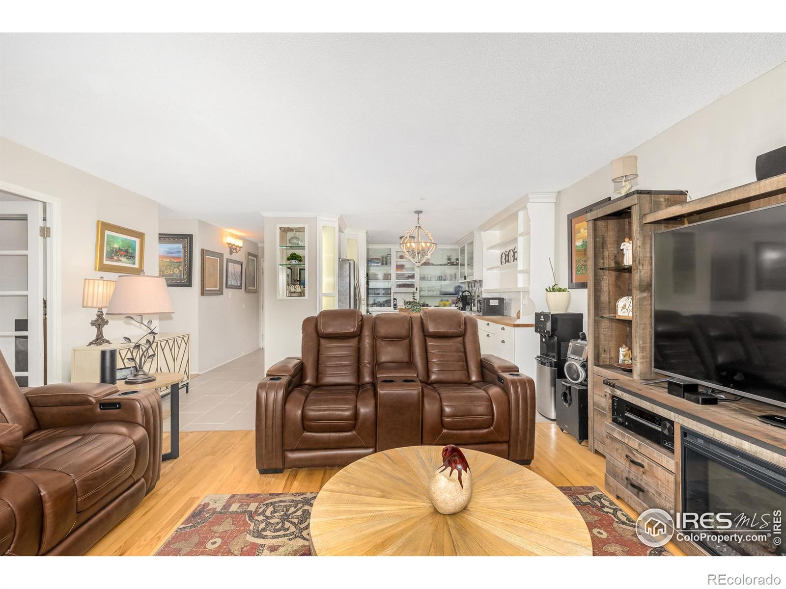 MLS Image #4 for 7020 e girard avenue,denver, Colorado