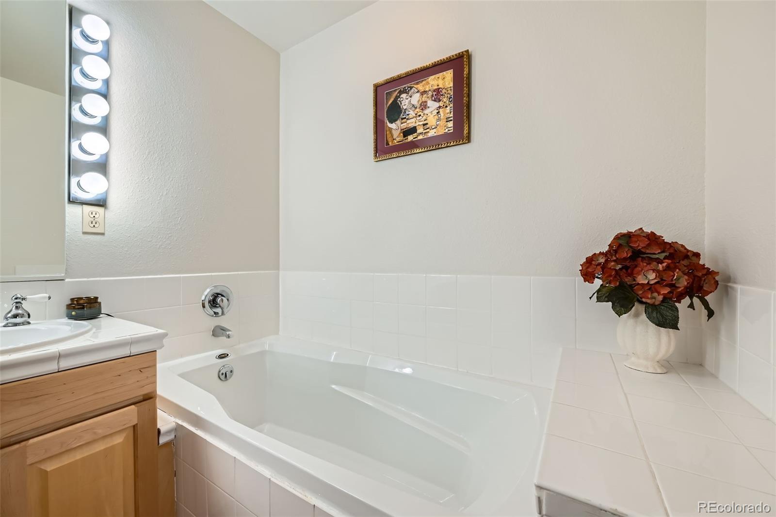 MLS Image #20 for 180  cook street 105,denver, Colorado