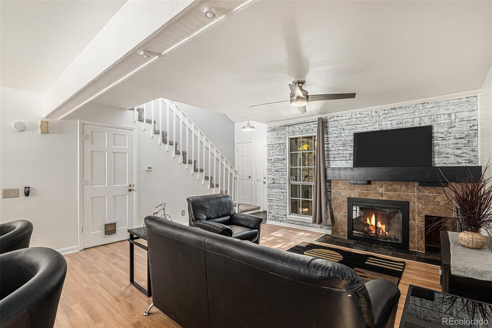 MLS Image #4 for 2072 s helena street d,aurora, Colorado
