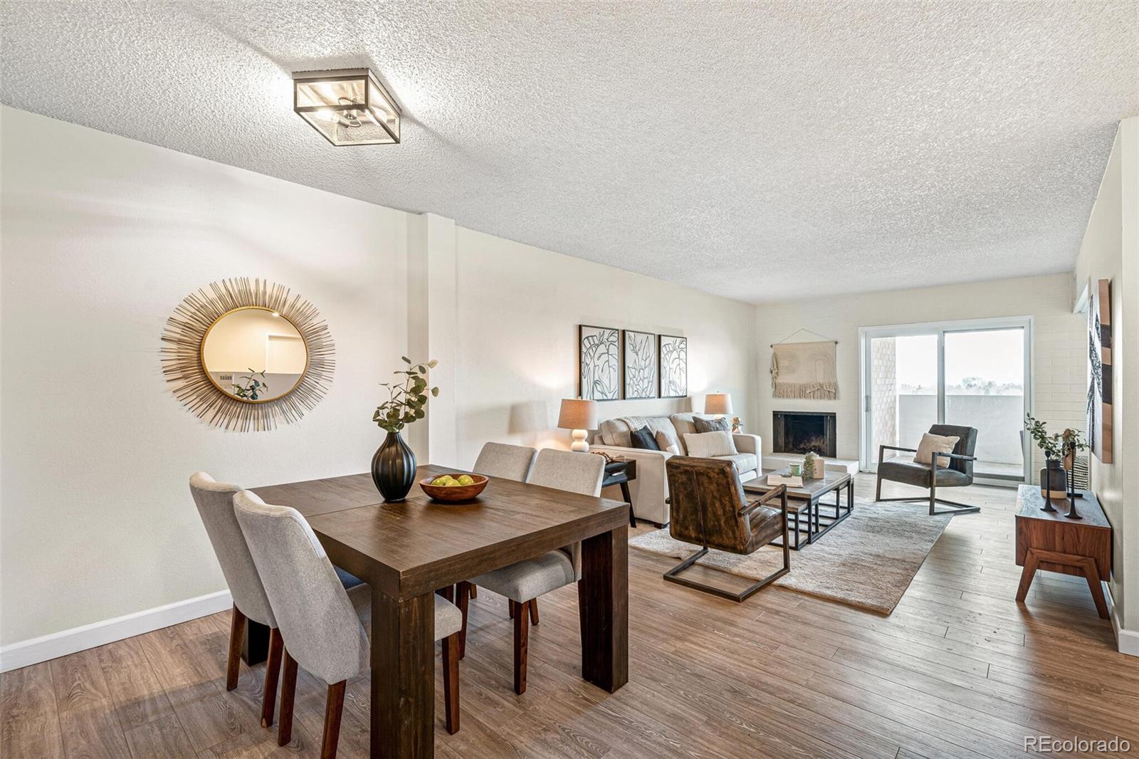 MLS Image #8 for 2880 s locust street,denver, Colorado