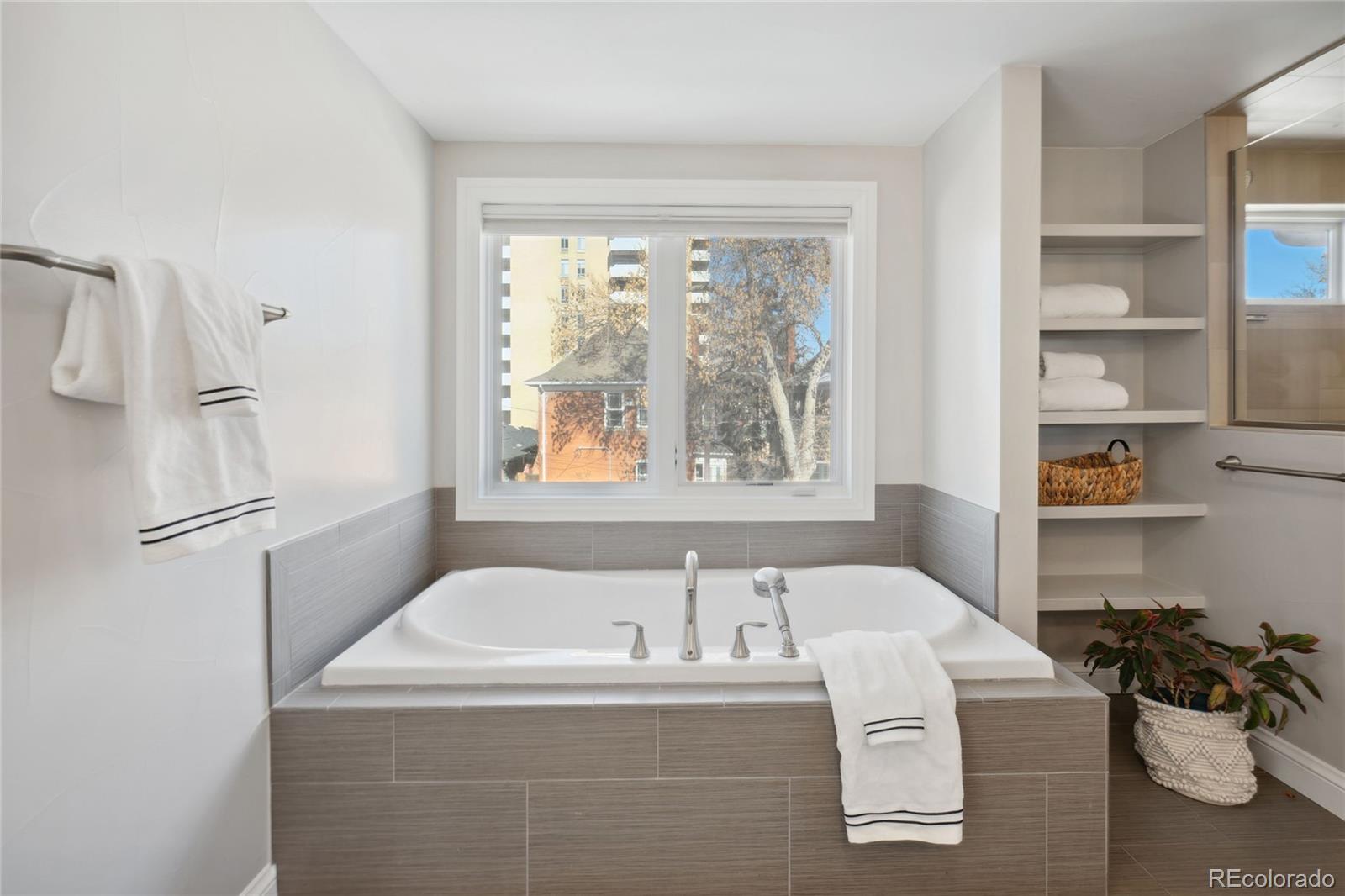 MLS Image #17 for 1266 n gaylord street,denver, Colorado