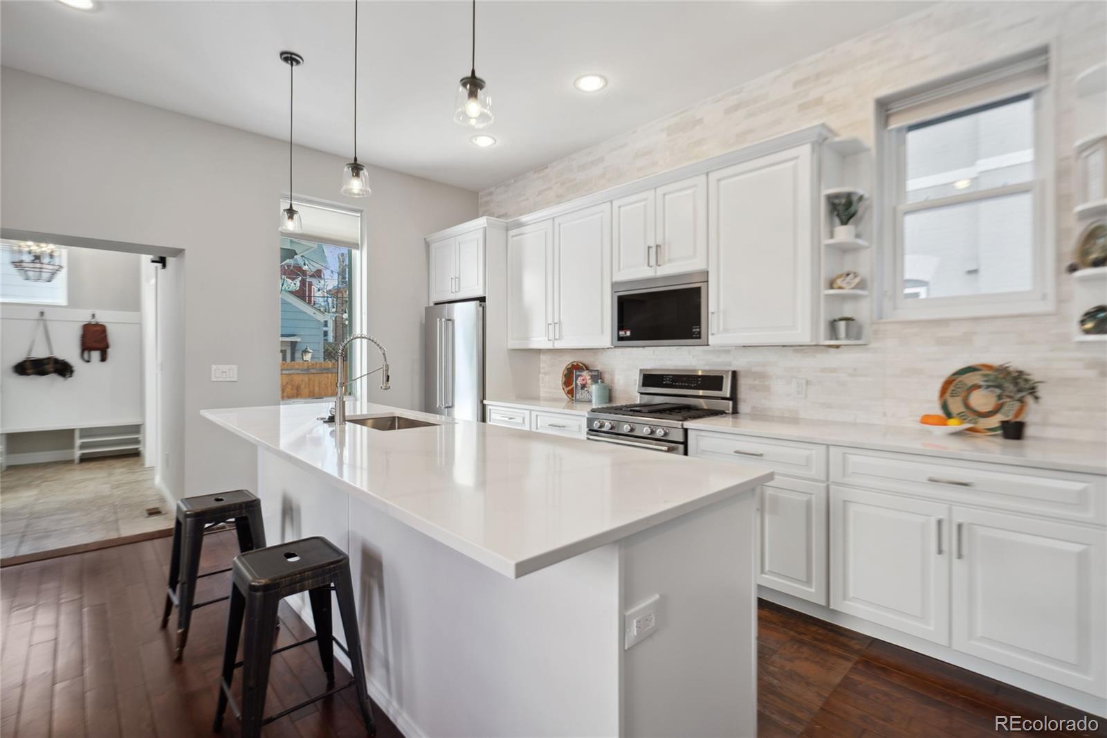 MLS Image #4 for 1266 n gaylord street,denver, Colorado