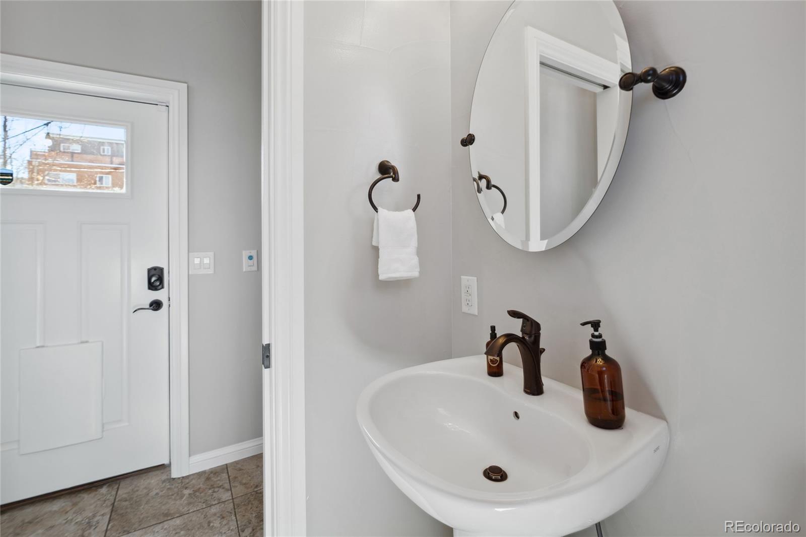 MLS Image #9 for 1266 n gaylord street,denver, Colorado