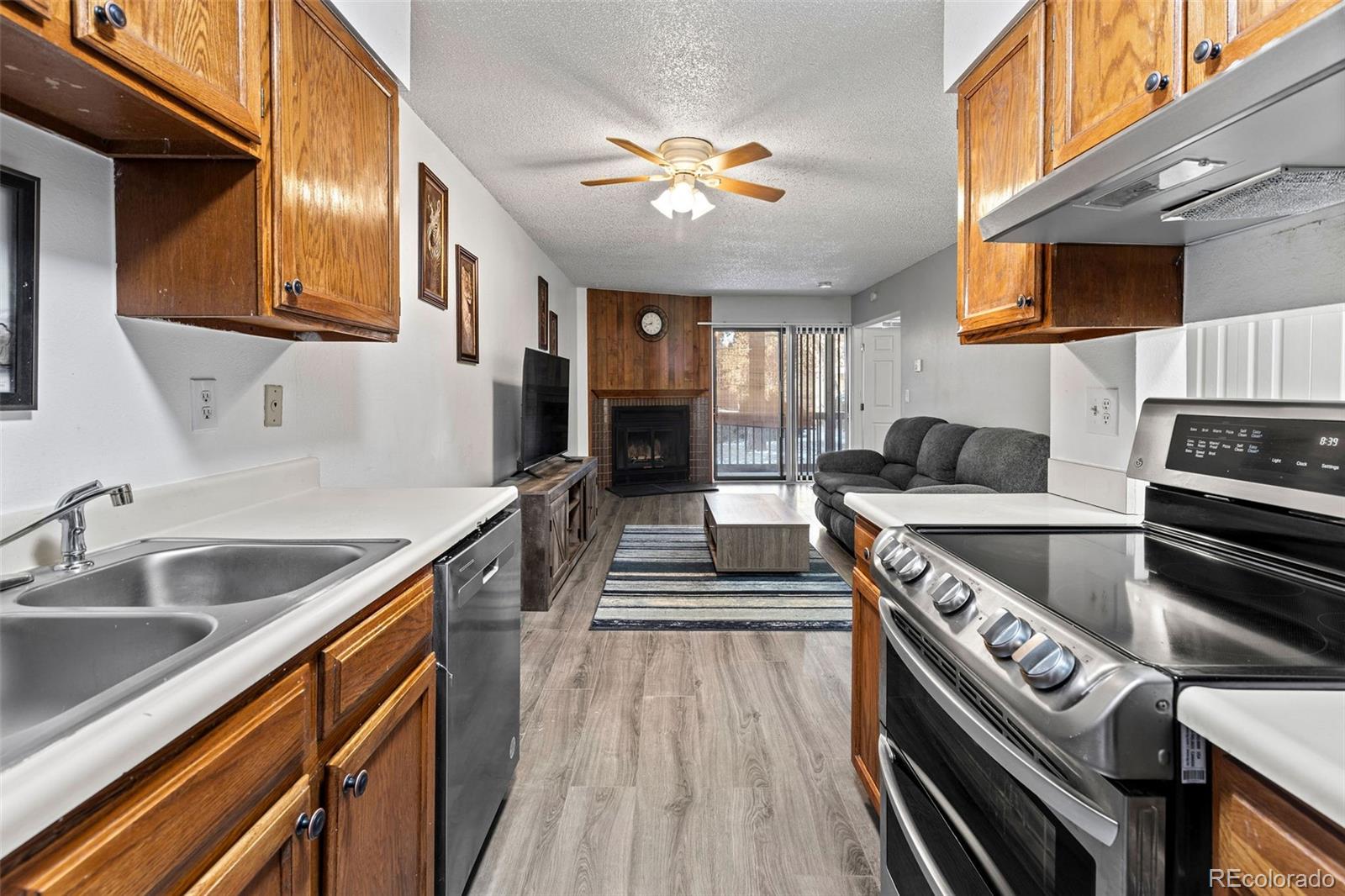 MLS Image #11 for 14780 e kentucky drive,aurora, Colorado