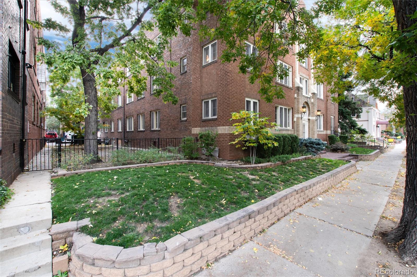 MLS Image #2 for 1050 n washington street,denver, Colorado