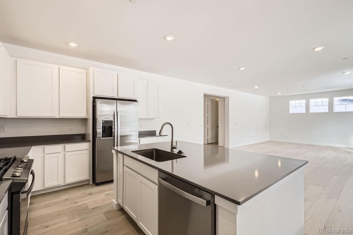 MLS Image #3 for 585  twilight street,erie, Colorado