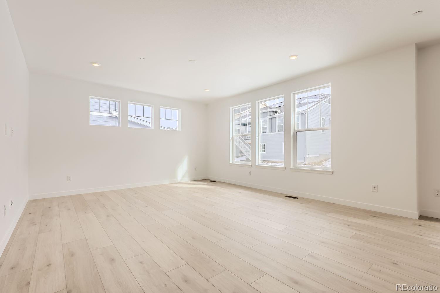 MLS Image #5 for 585  twilight street,erie, Colorado