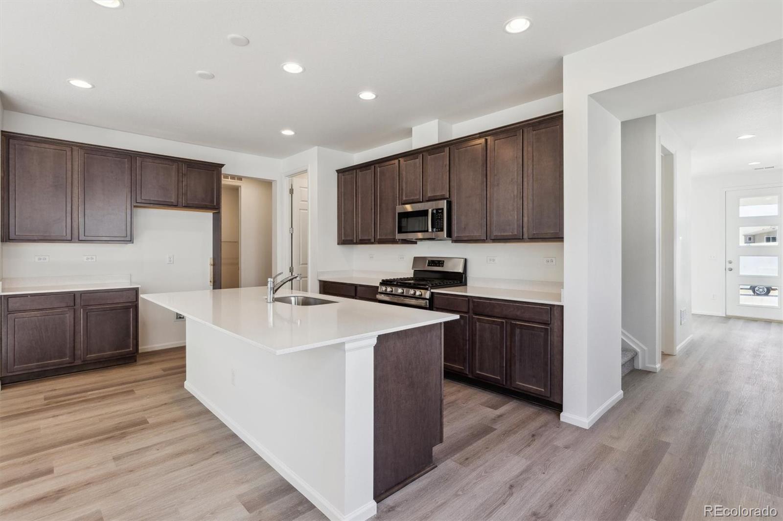 MLS Image #4 for 6635 n nepal street,aurora, Colorado