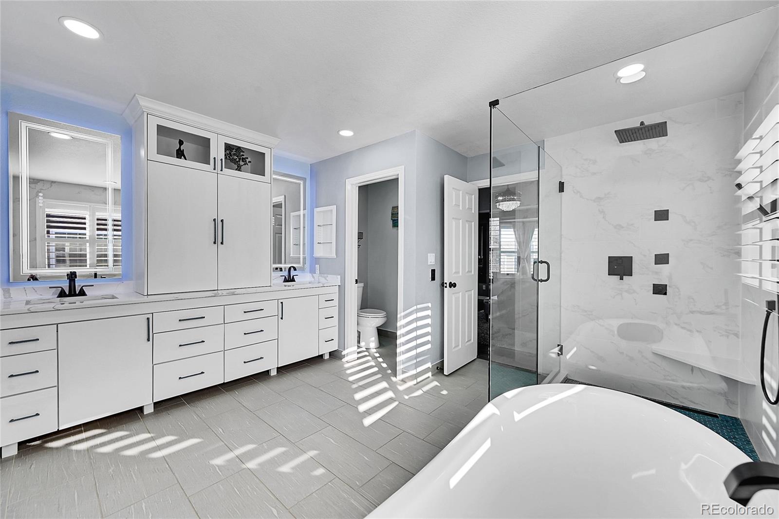 MLS Image #22 for 6610 s waco way,aurora, Colorado