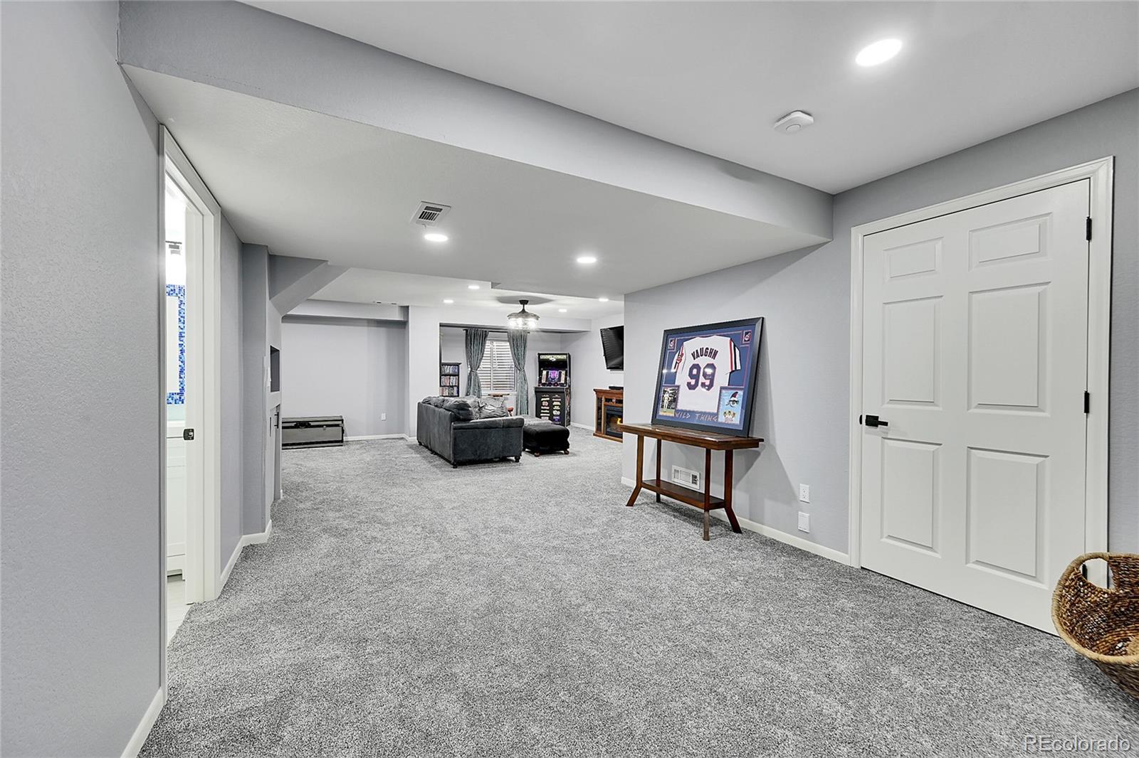 MLS Image #30 for 6610 s waco way,aurora, Colorado
