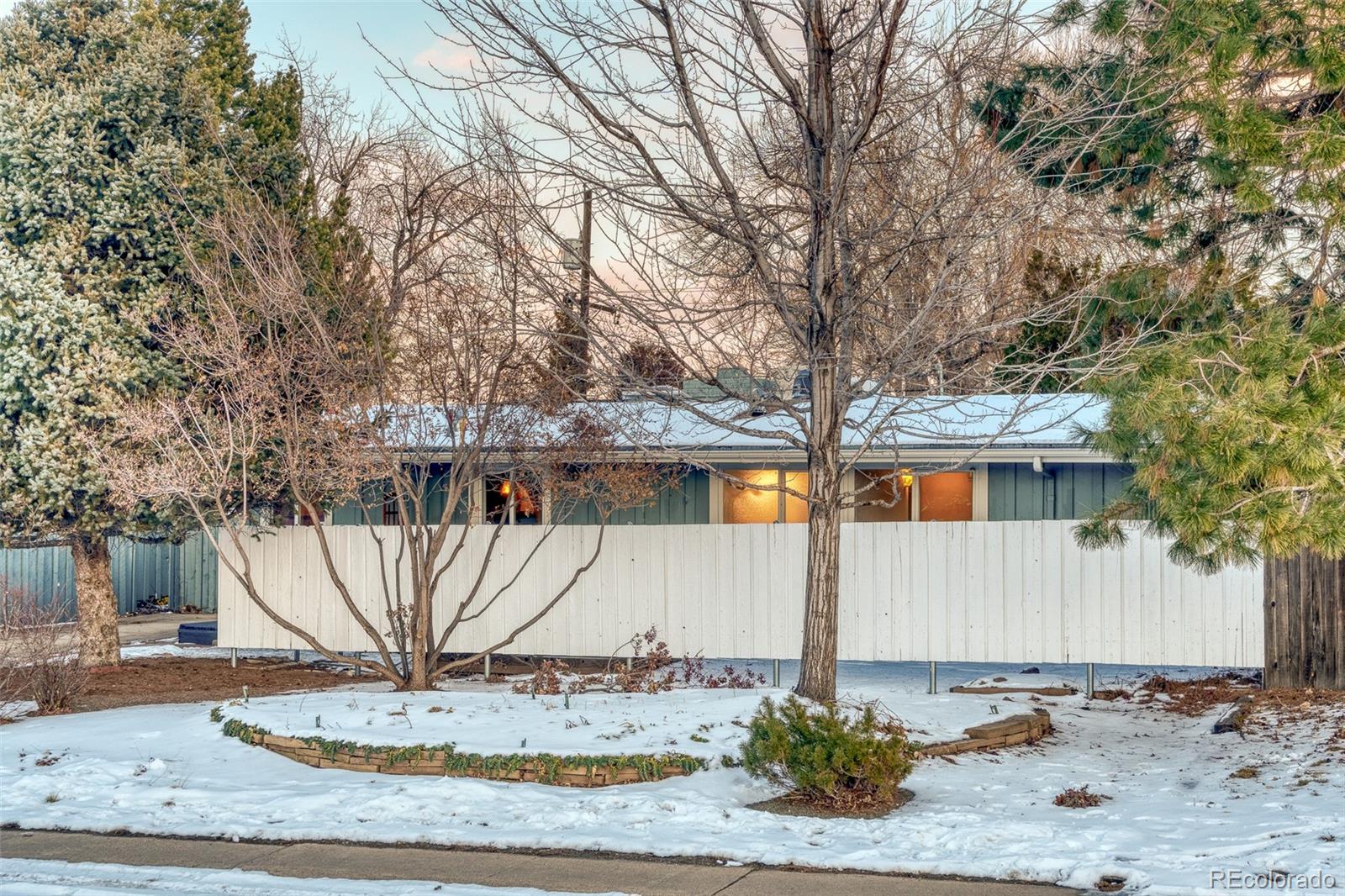 MLS Image #46 for 2590 s meade street,denver, Colorado