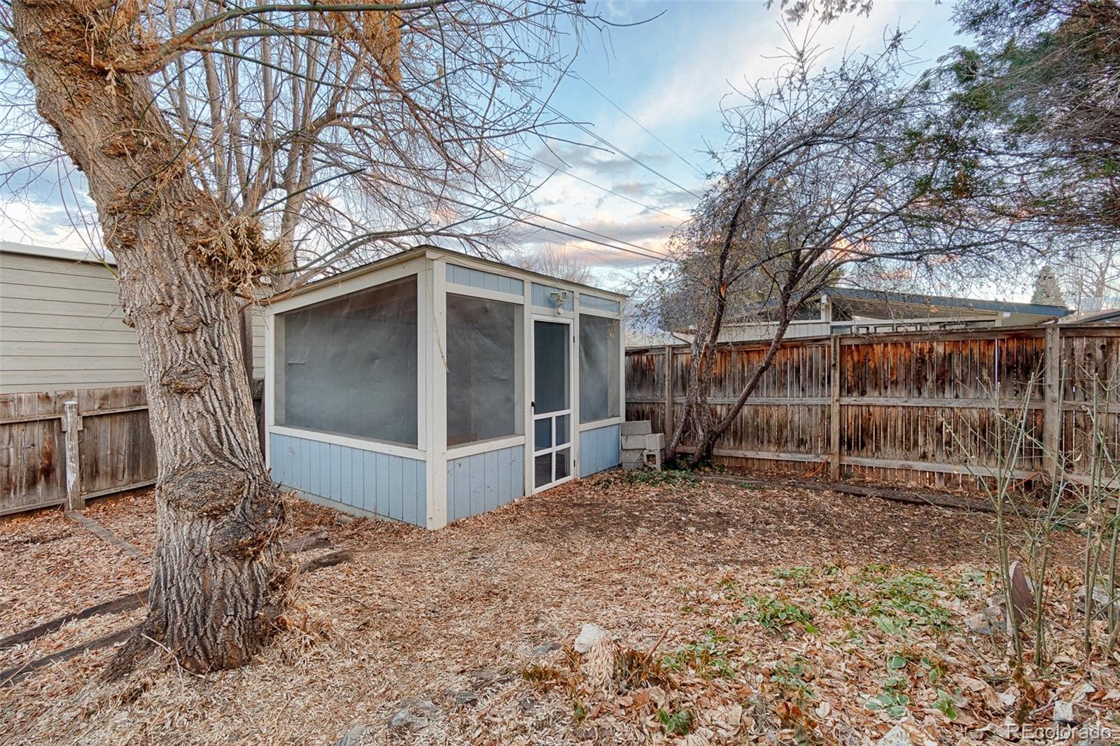 MLS Image #49 for 2590 s meade street,denver, Colorado