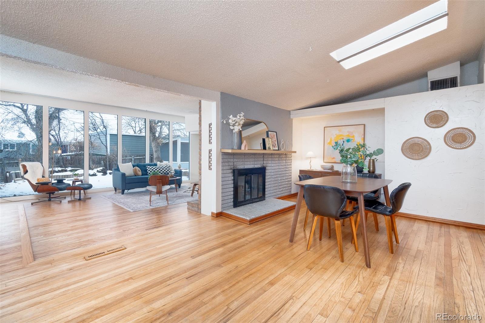 MLS Image #6 for 2590 s meade street,denver, Colorado