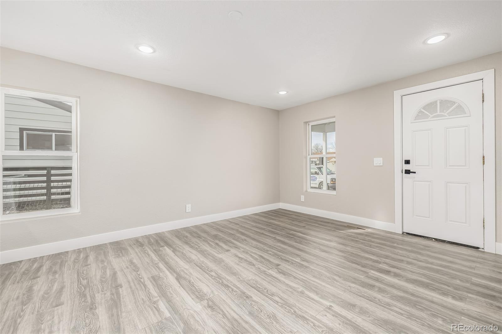 MLS Image #12 for 1316 w alaska place,denver, Colorado