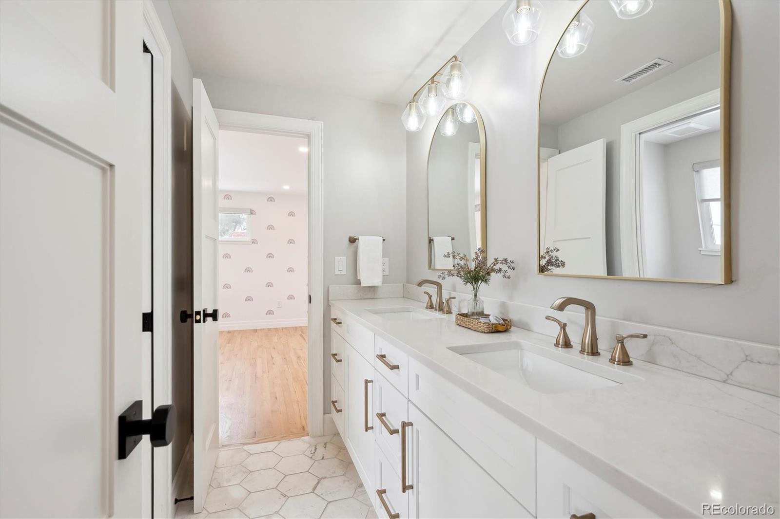 MLS Image #15 for 6279 e princeton avenue,cherry hills village, Colorado
