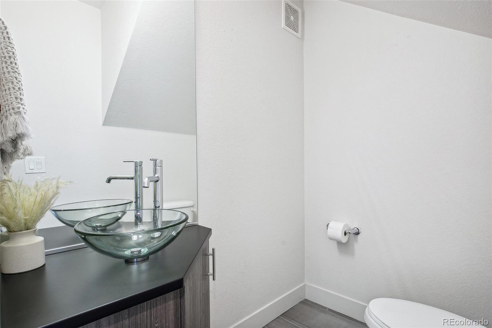 MLS Image #25 for 1615  julian street,denver, Colorado