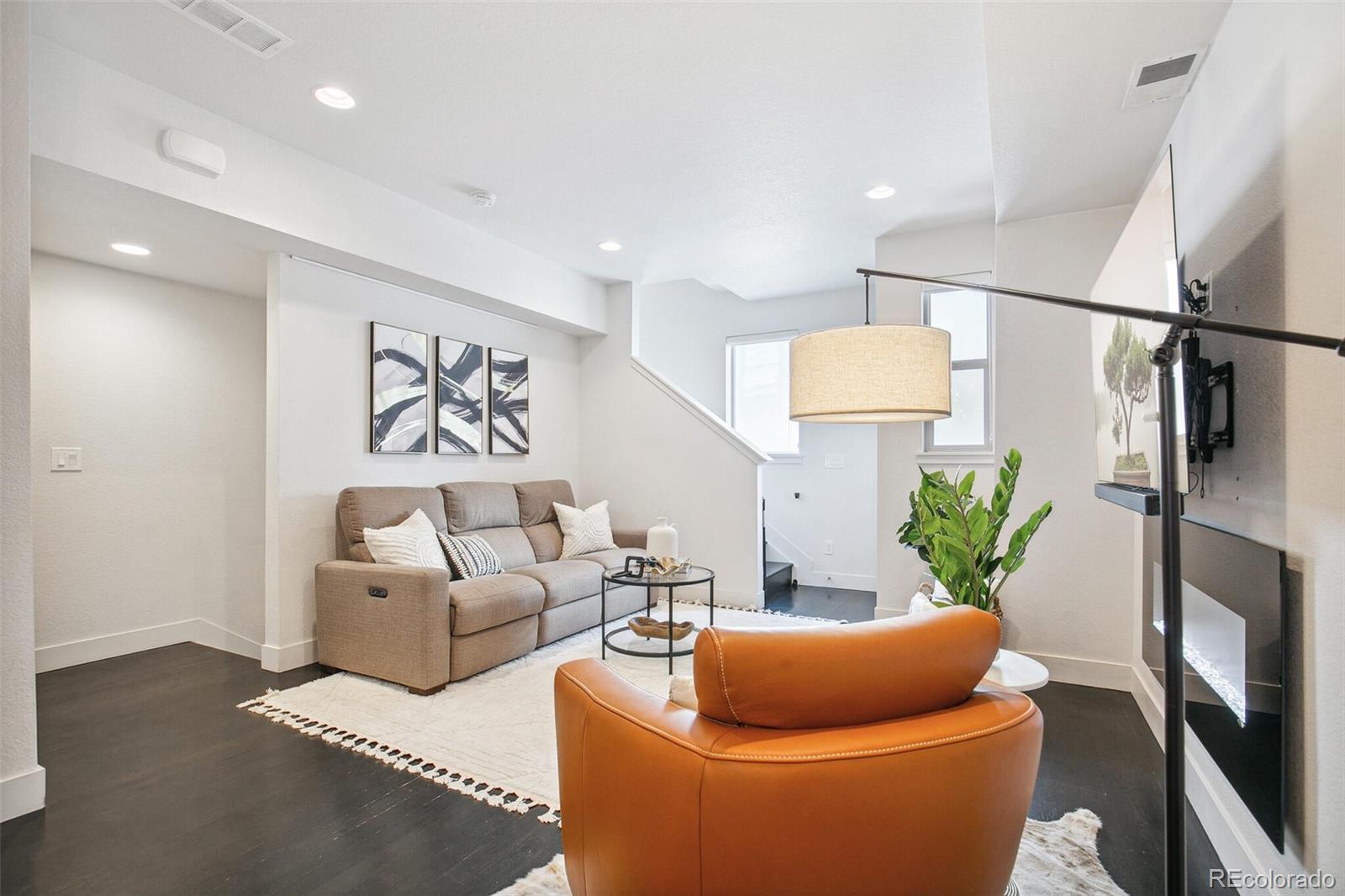 MLS Image #4 for 1615  julian street,denver, Colorado