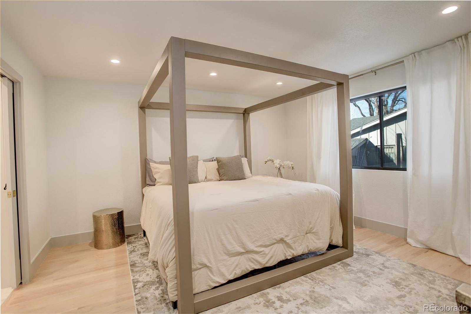 MLS Image #9 for 3888 s jasmine street,denver, Colorado