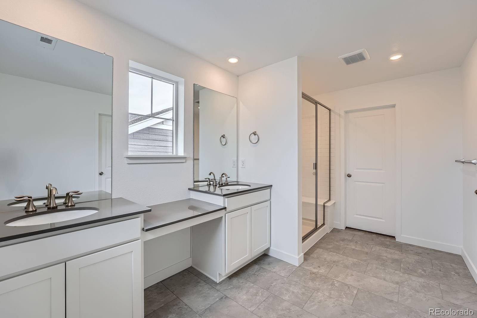 MLS Image #8 for 24704 e pacific place,aurora, Colorado