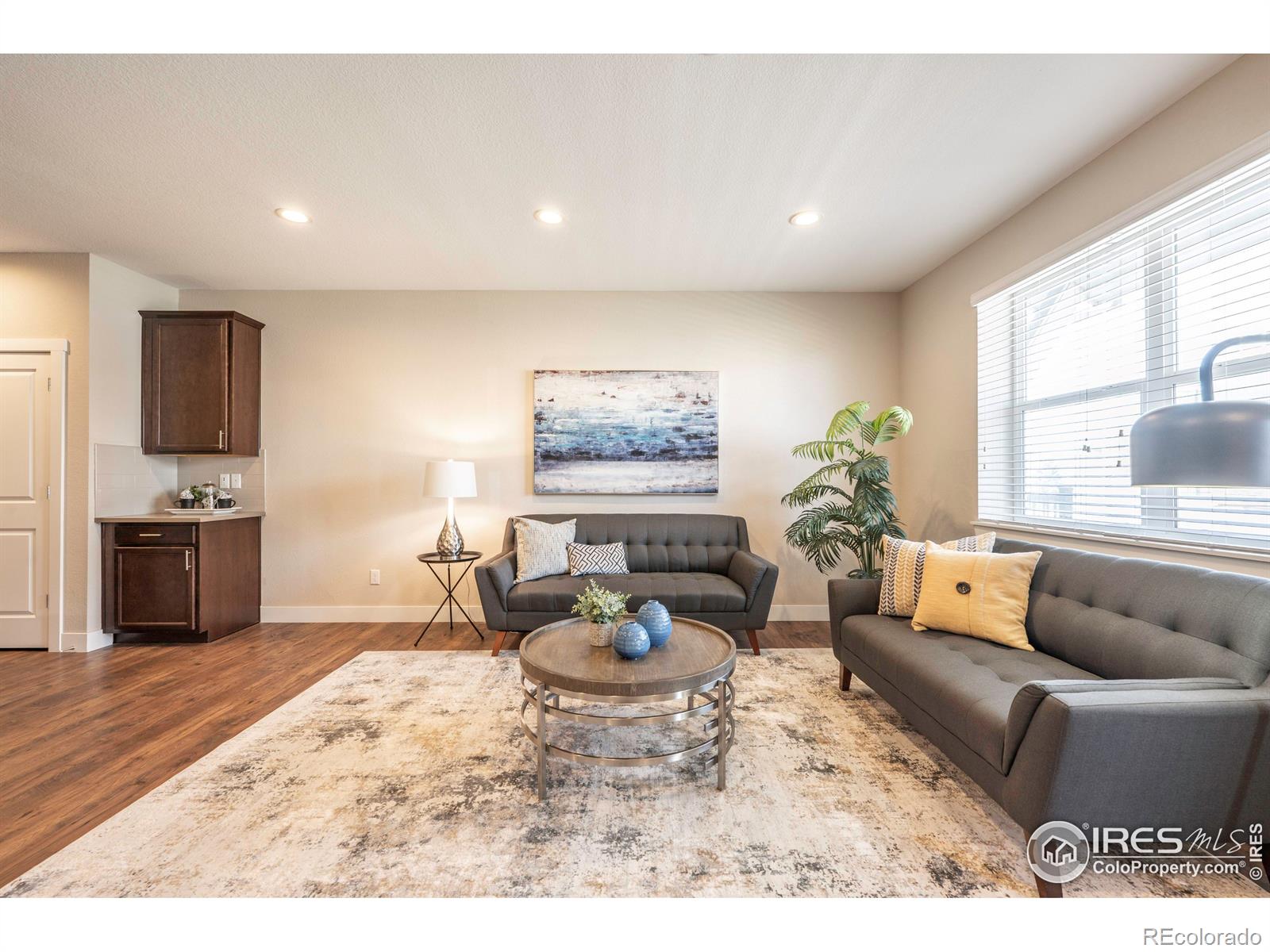MLS Image #10 for 821  robert street,longmont, Colorado