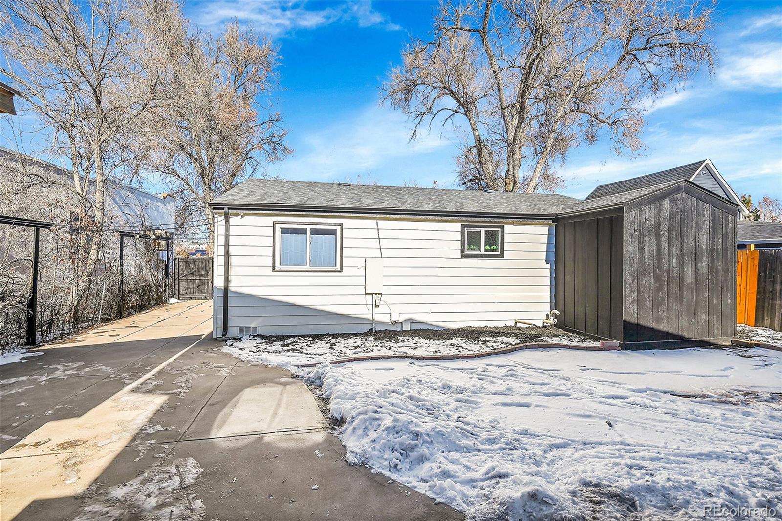 MLS Image #16 for 1322 w alaska place,denver, Colorado