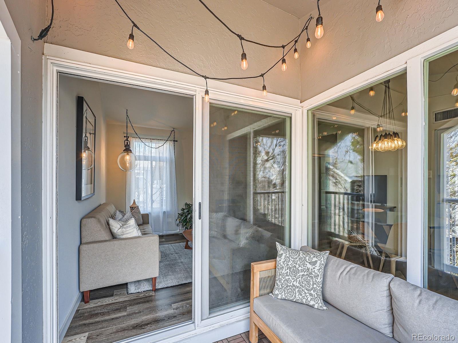 MLS Image #19 for 3351 s monaco parkway,denver, Colorado