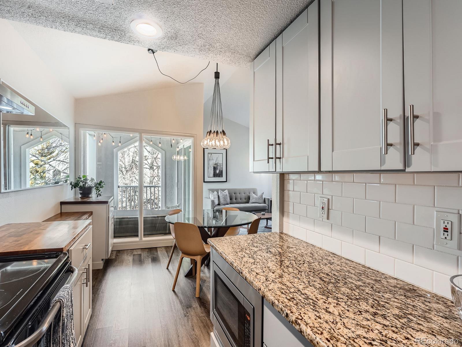 MLS Image #6 for 3351 s monaco parkway,denver, Colorado