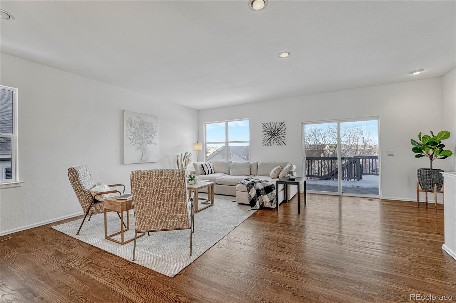 MLS Image #10 for 23480 e moraine place,aurora, Colorado
