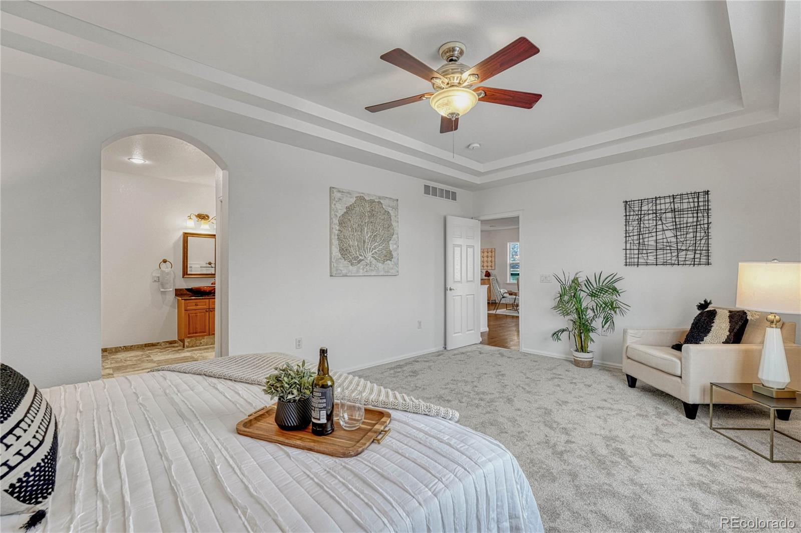 MLS Image #16 for 23480 e moraine place,aurora, Colorado