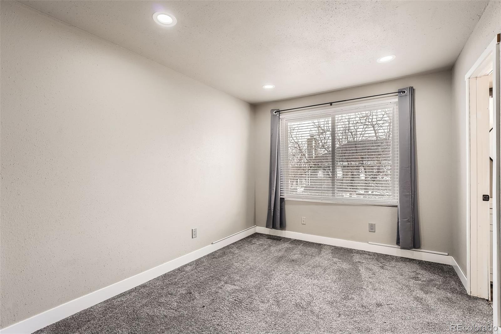 MLS Image #21 for 4334  liverpool court,denver, Colorado