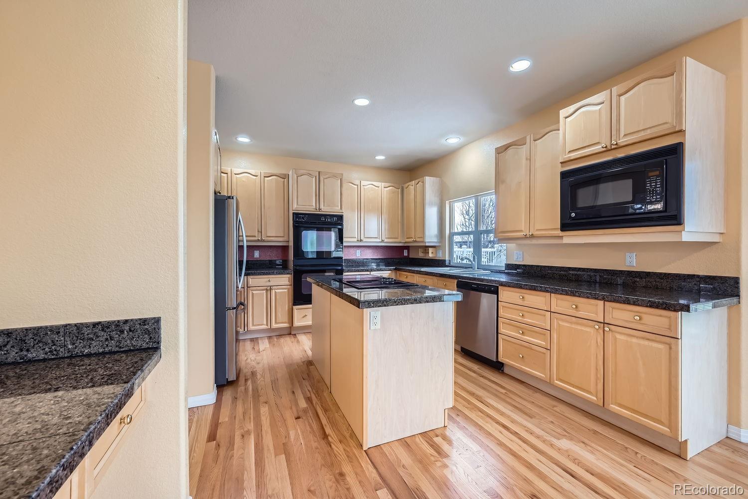 MLS Image #10 for 17624 e peakview avenue,aurora, Colorado