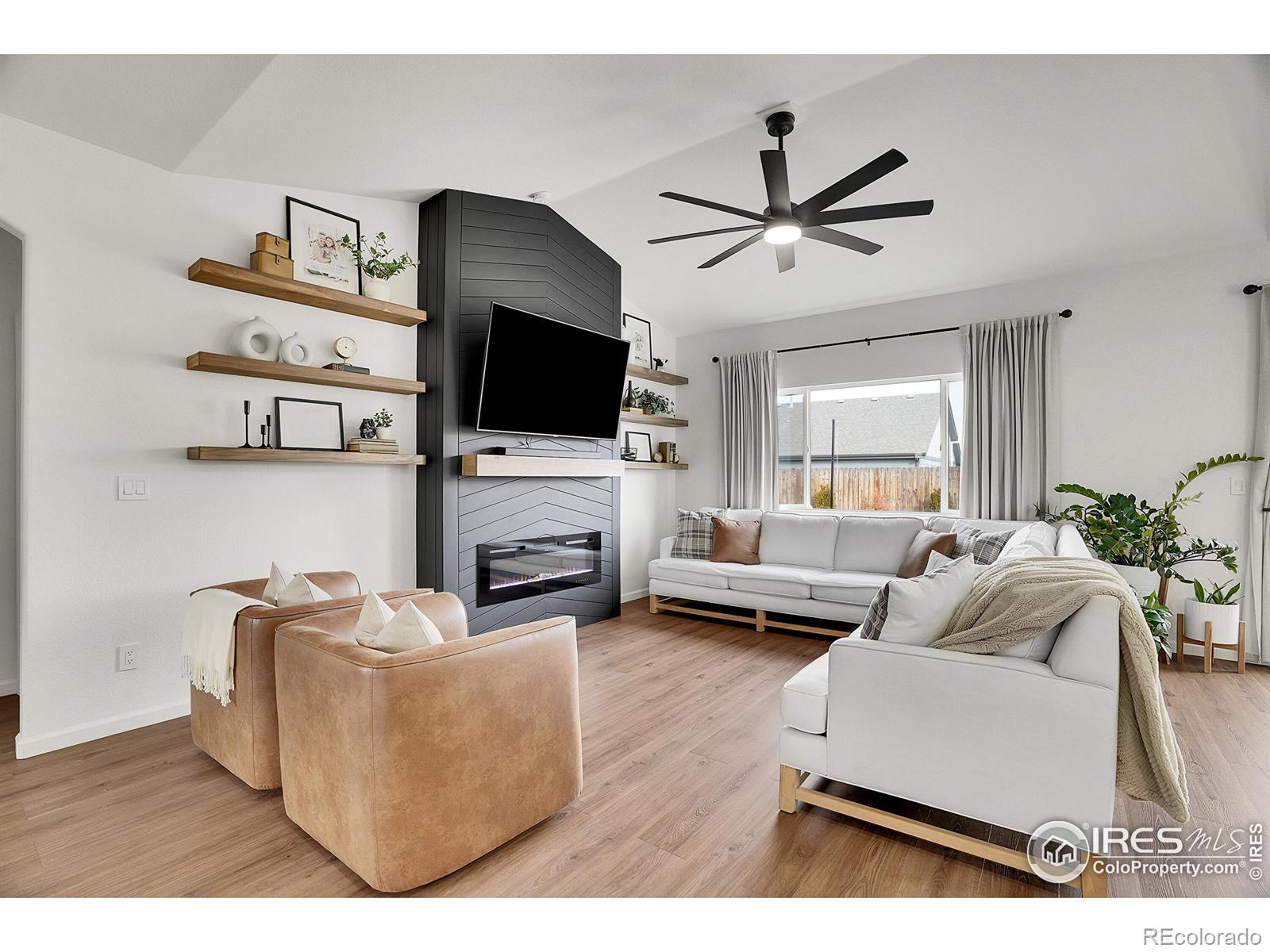 MLS Image #3 for 1002  traildust drive,milliken, Colorado