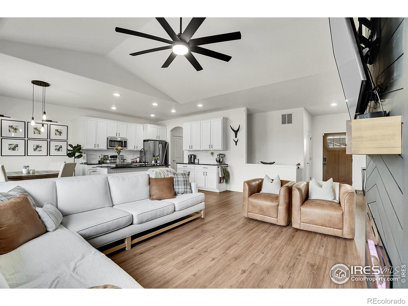 MLS Image #4 for 1002  traildust drive,milliken, Colorado