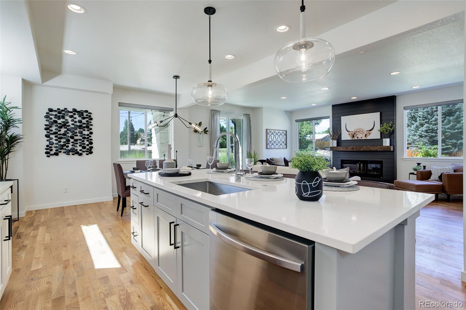 MLS Image #10 for 5601 e iowa avenue,denver, Colorado