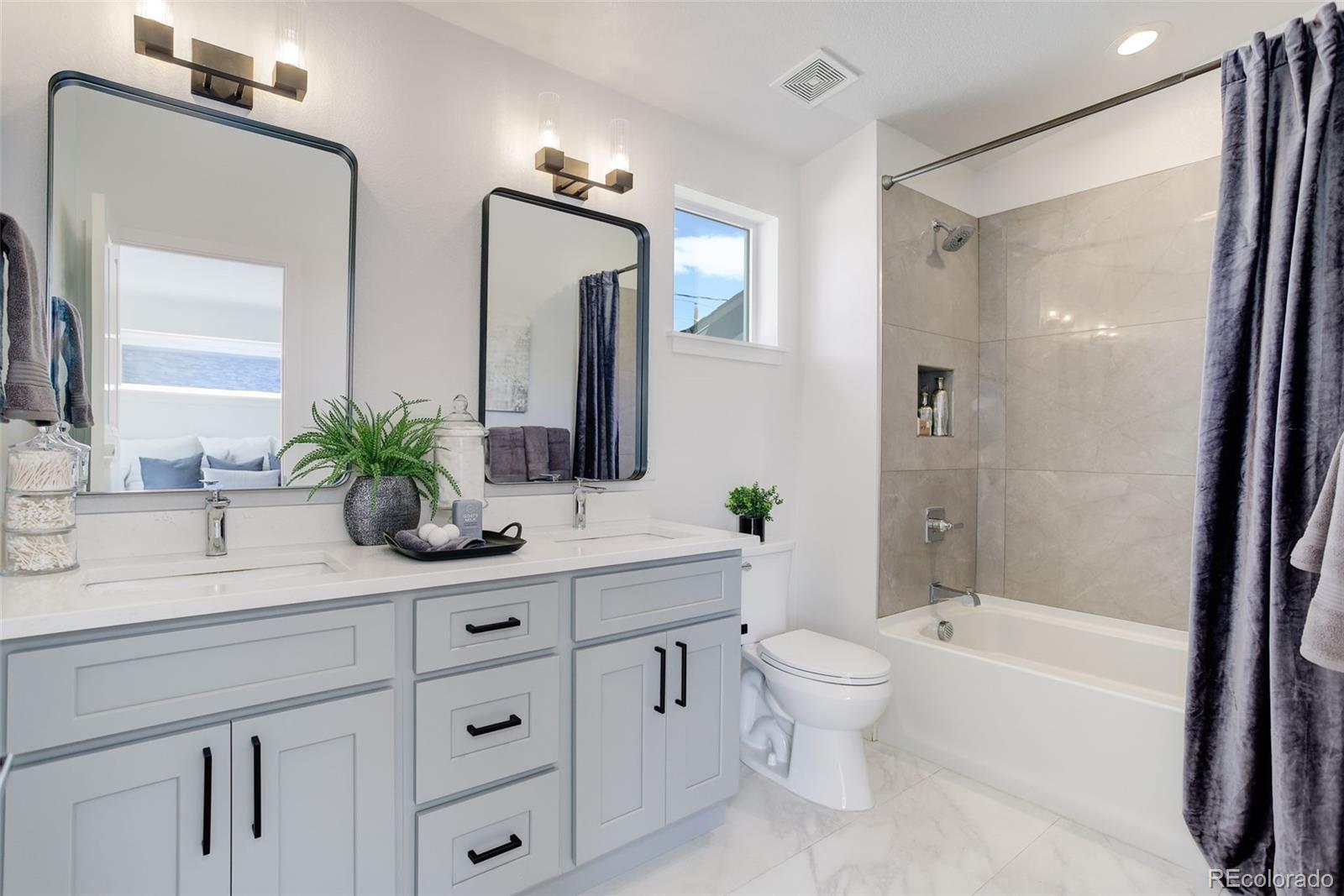 MLS Image #21 for 5601 e iowa avenue,denver, Colorado