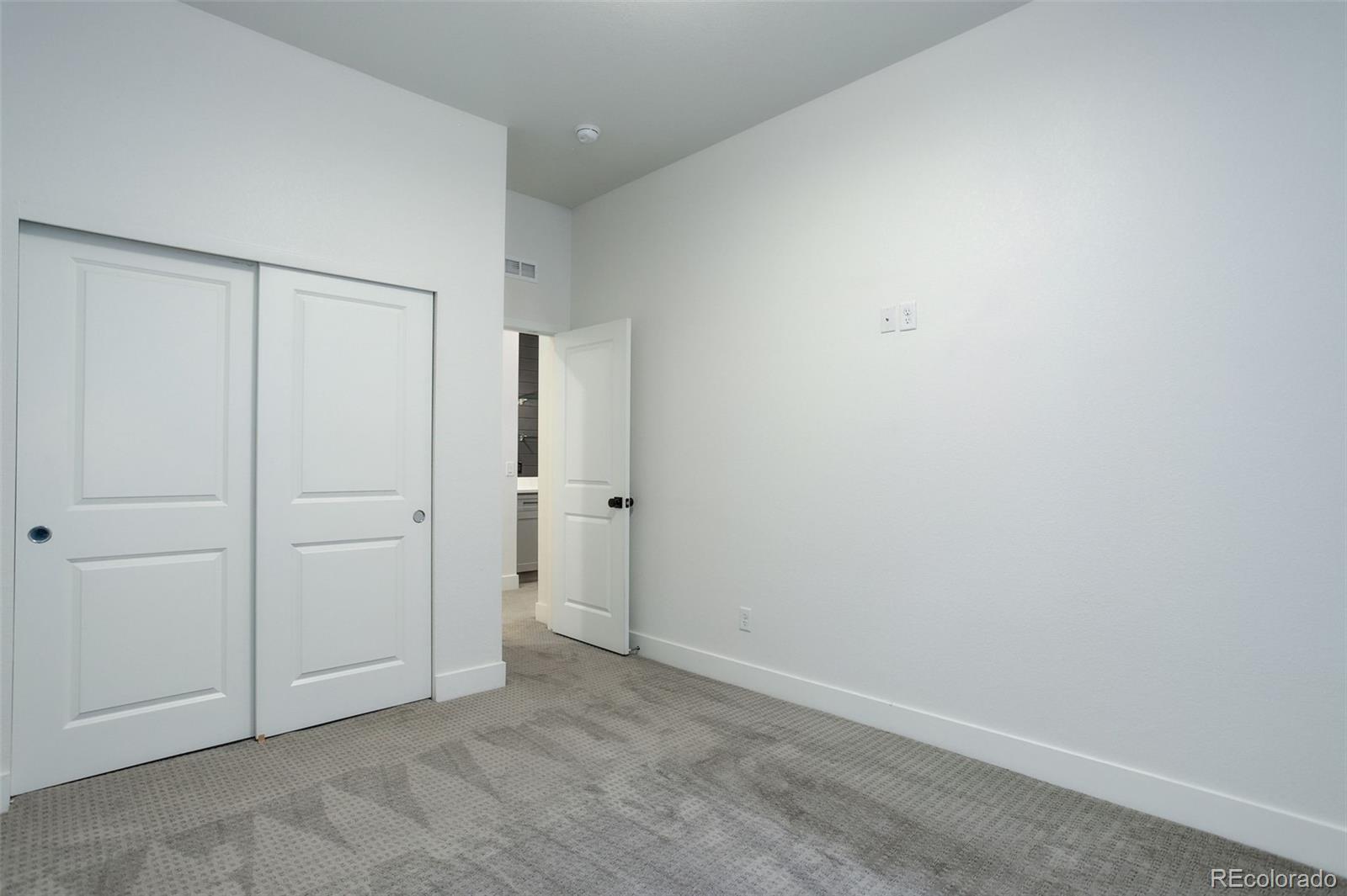 MLS Image #36 for 5601 e iowa avenue,denver, Colorado