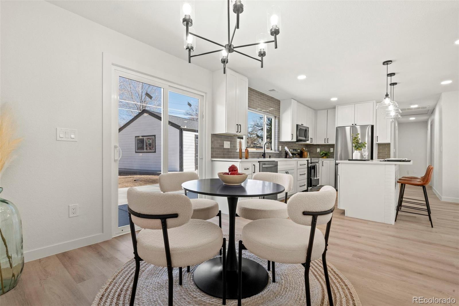 MLS Image #10 for 2990 s elm street,denver, Colorado
