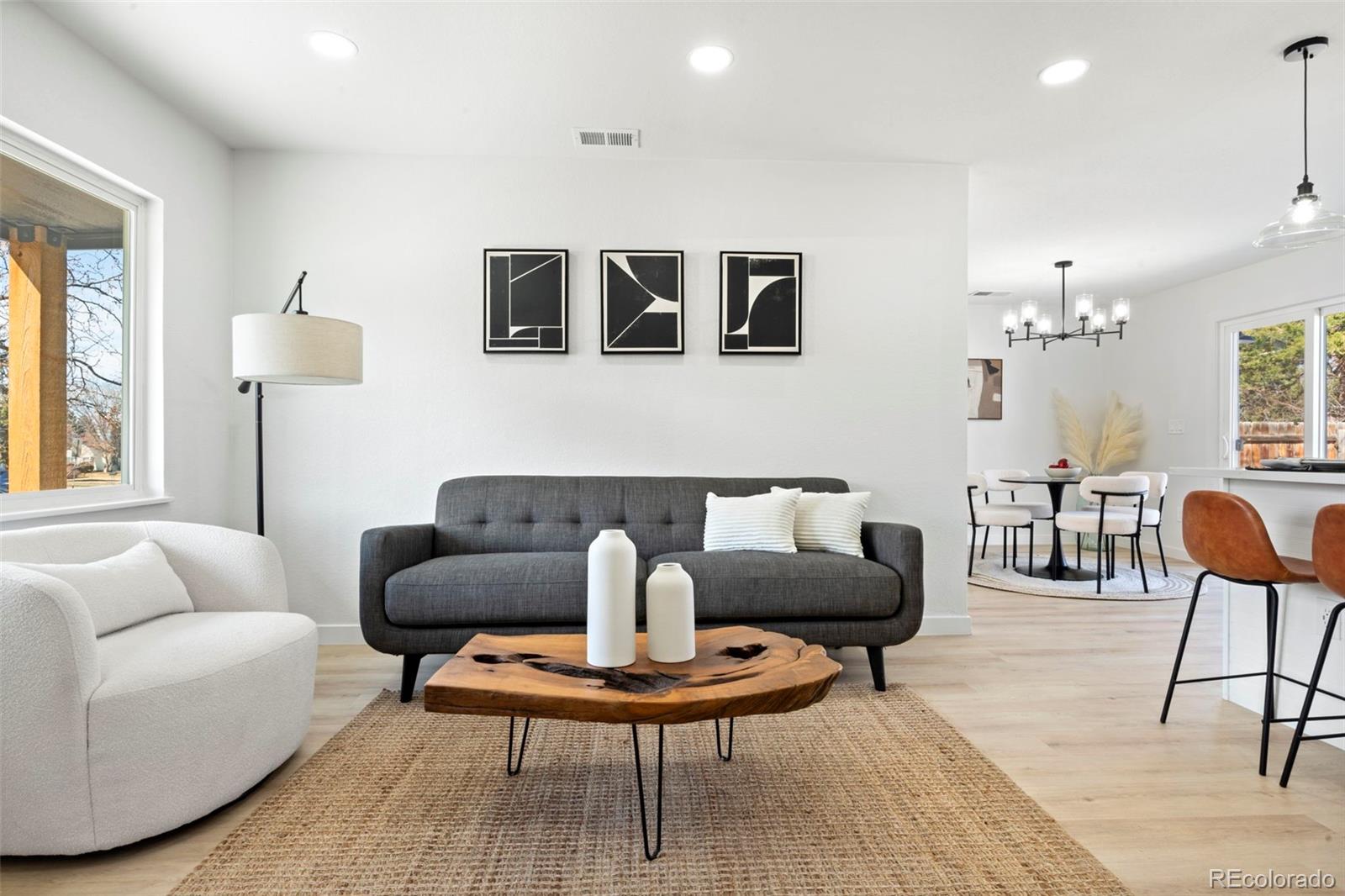 MLS Image #2 for 2990 s elm street,denver, Colorado