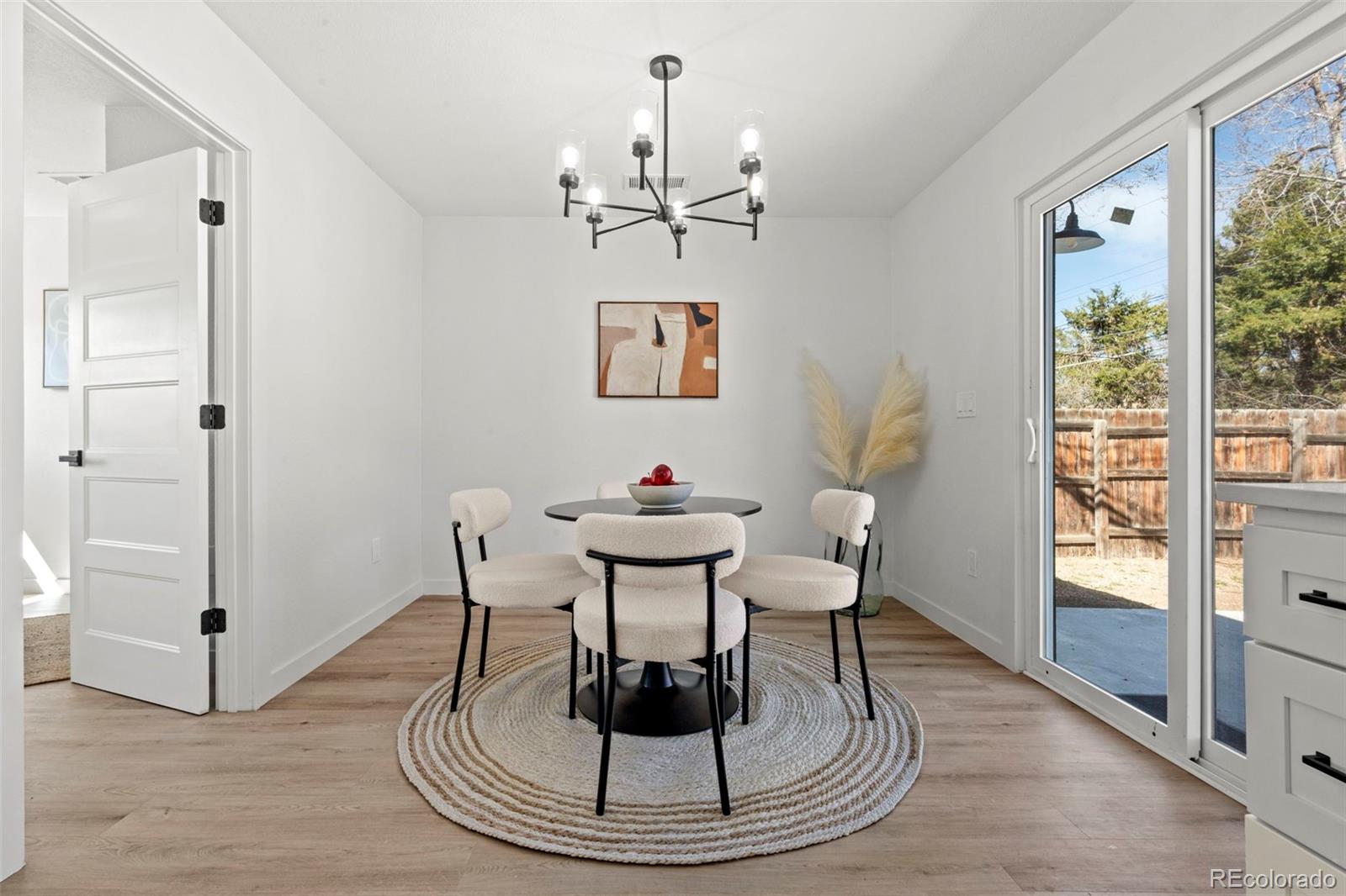 MLS Image #9 for 2990 s elm street,denver, Colorado