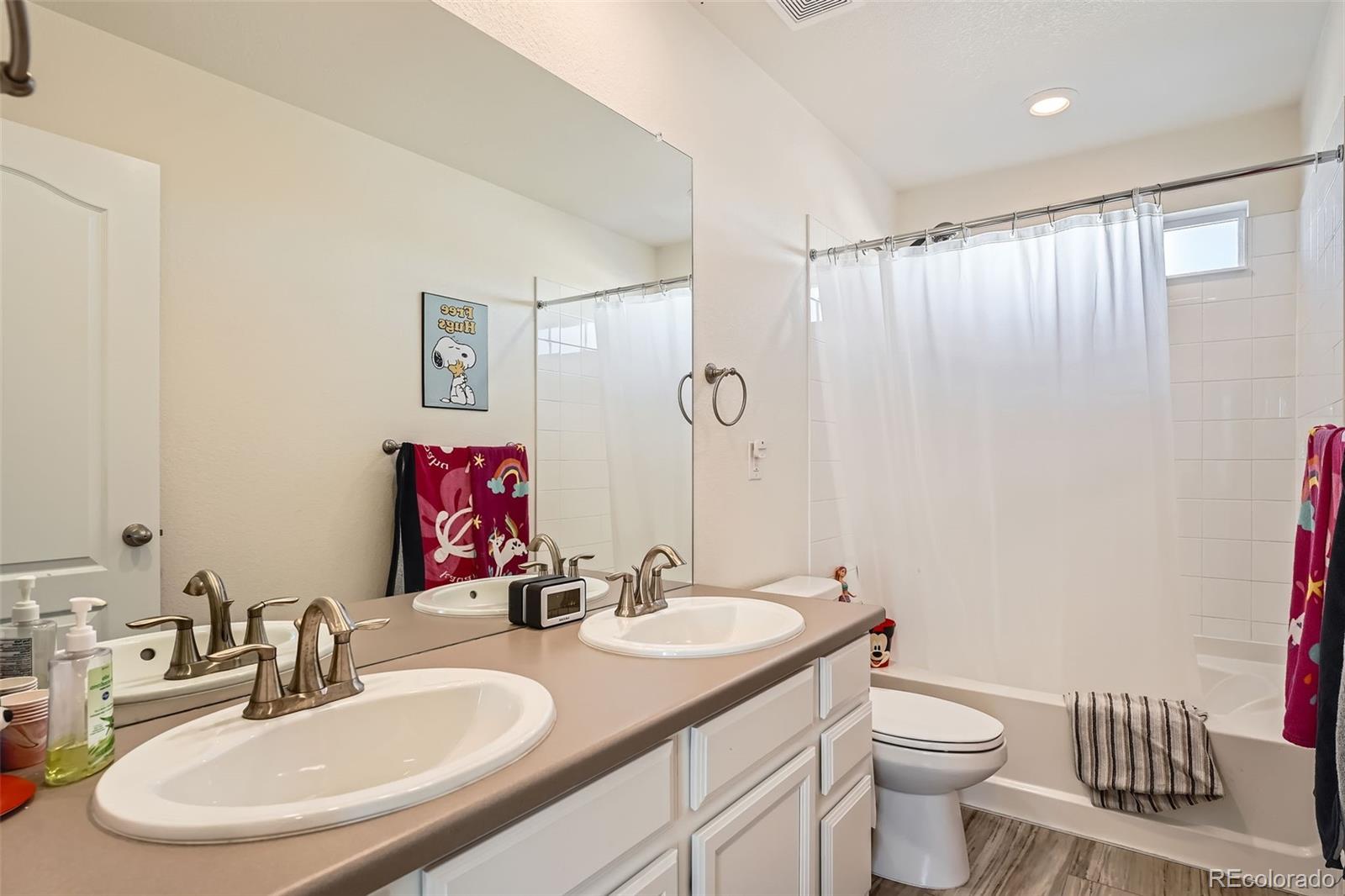 MLS Image #19 for 26285 e canal place,aurora, Colorado