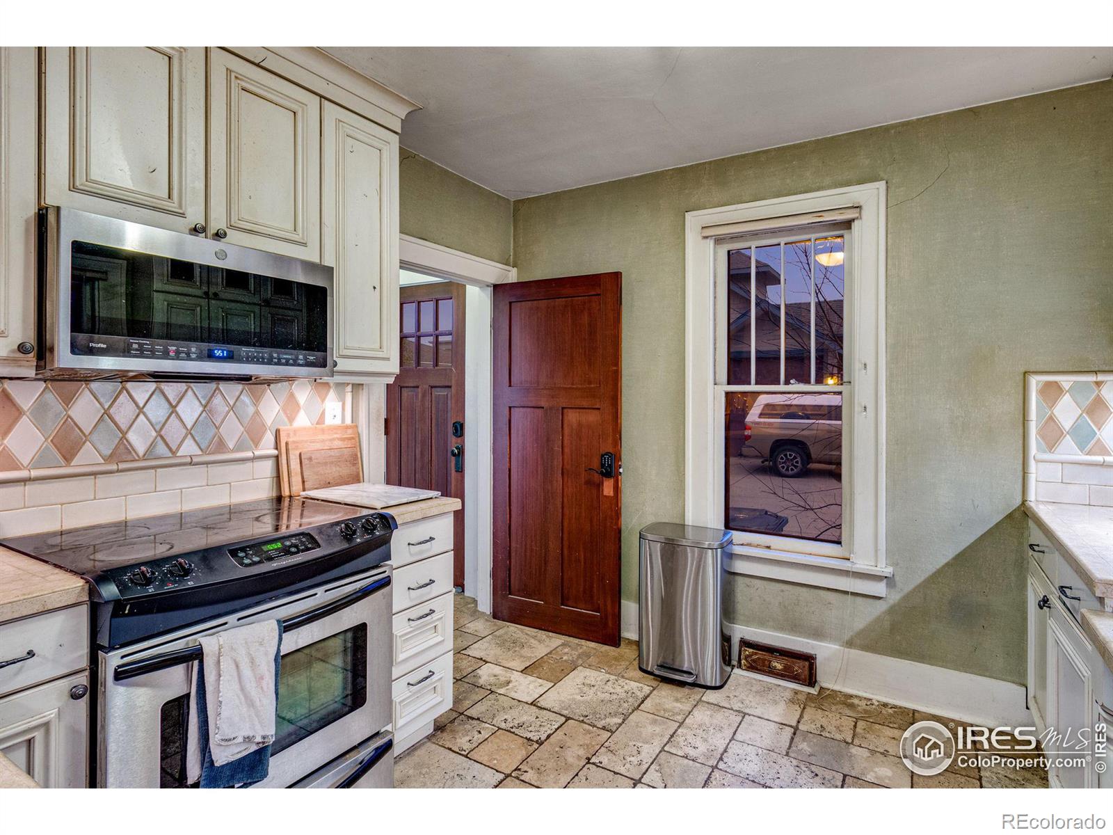 MLS Image #15 for 1601  remington street,fort collins, Colorado