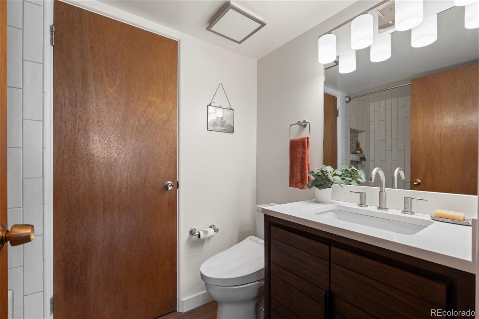 MLS Image #12 for 1200 n emerson street,denver, Colorado
