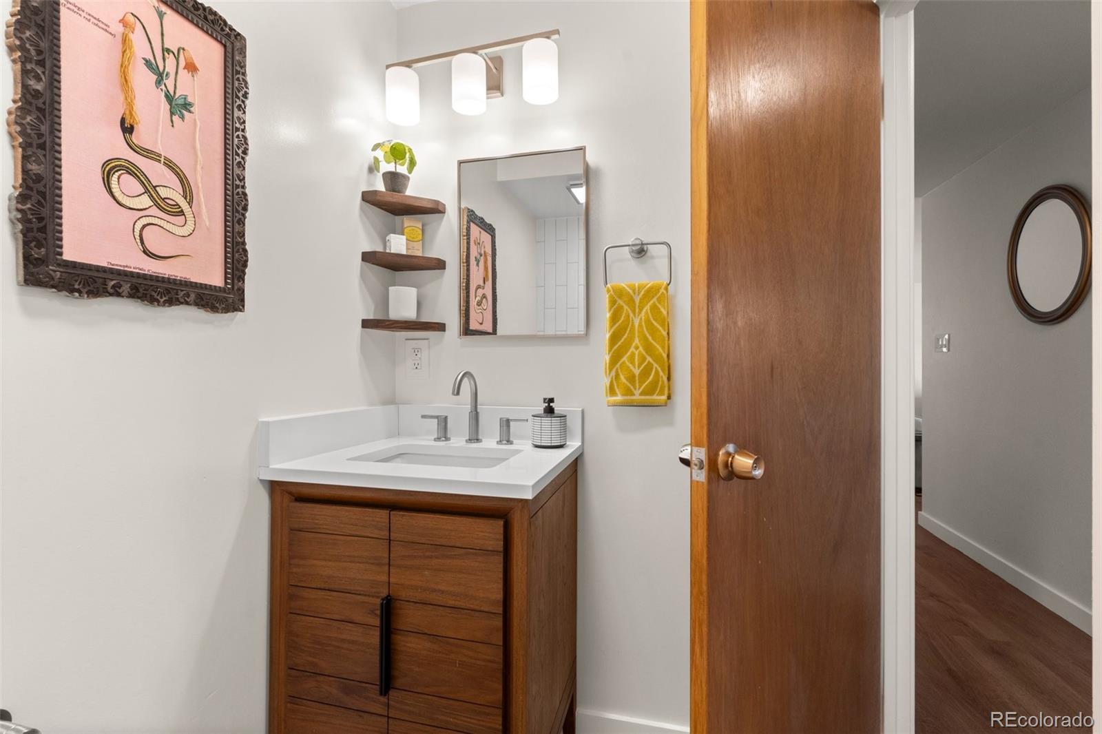 MLS Image #14 for 1200 n emerson street,denver, Colorado