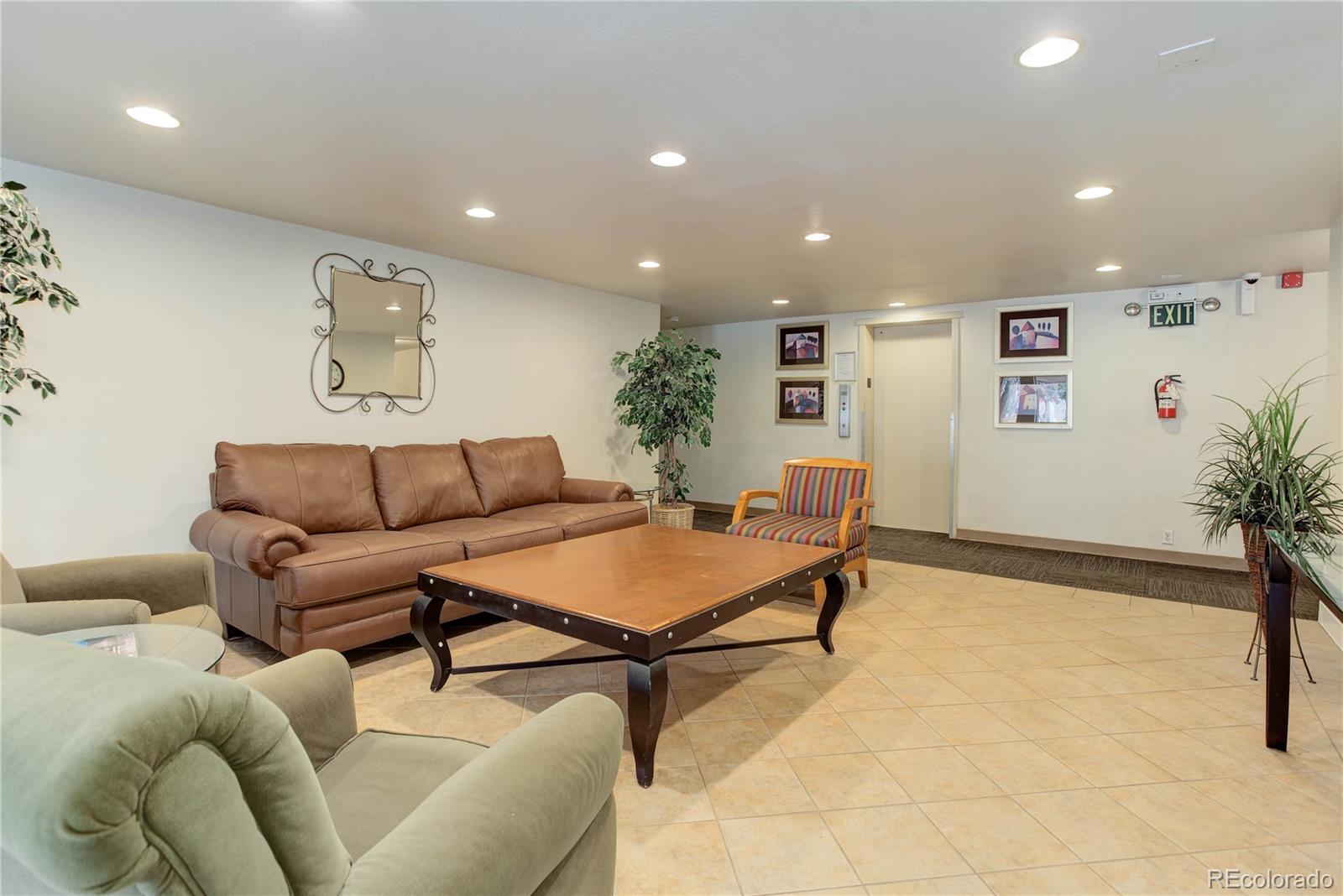 MLS Image #1 for 2500 s york street,denver, Colorado