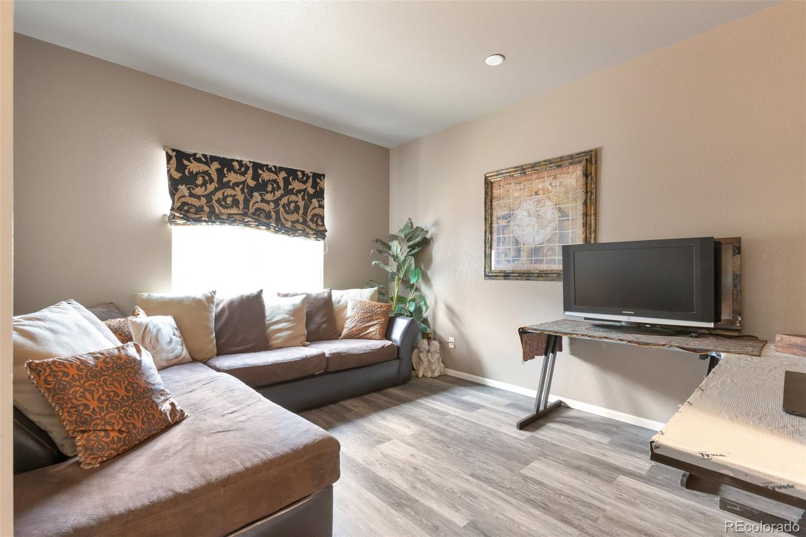 MLS Image #11 for 6515 s killarney court,aurora, Colorado