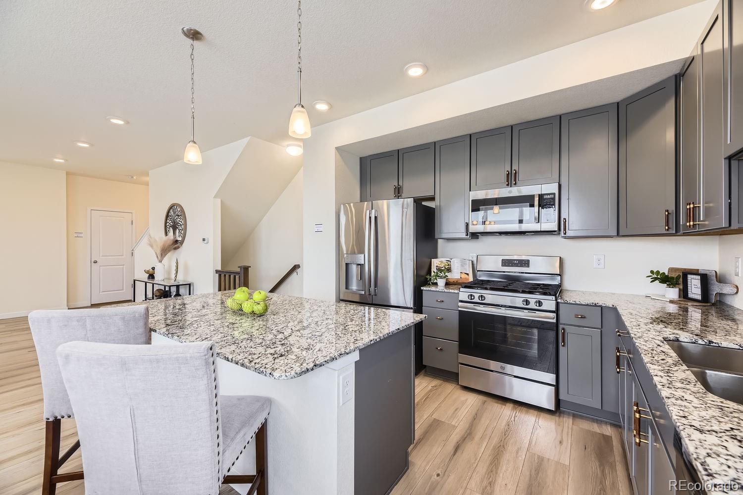 MLS Image #3 for 2829 s fox court,englewood, Colorado
